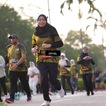 Runner Photo 6493664