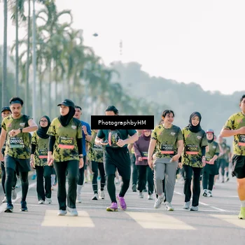 Runner Photo 6493684