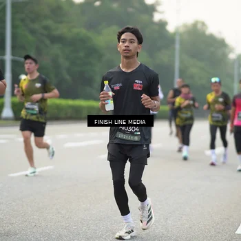 Runner Photo 6493686
