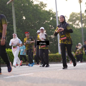 Runner Photo 6493693
