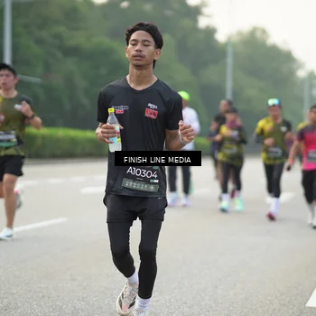 Runner Photo 6493698