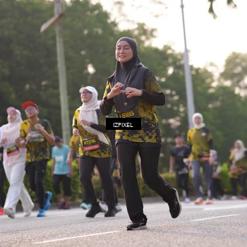 Runner Photo 6493701