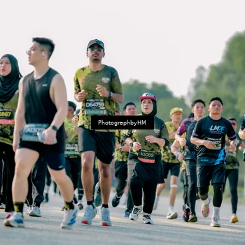 Runner Photo 6493702