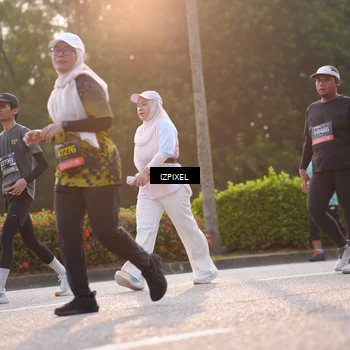 Runner Photo 6493746