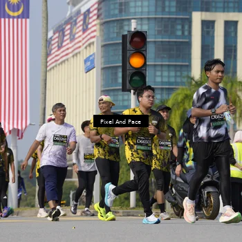 Runner Photo 6493758