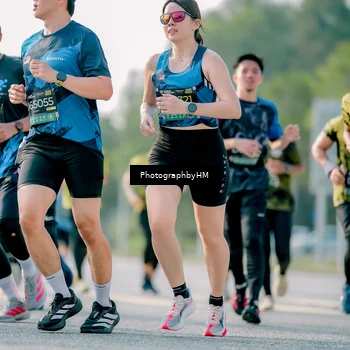 Runner Photo 6493789