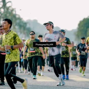 Runner Photo 6493818