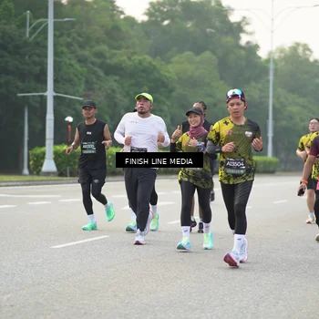 Runner Photo 6493839