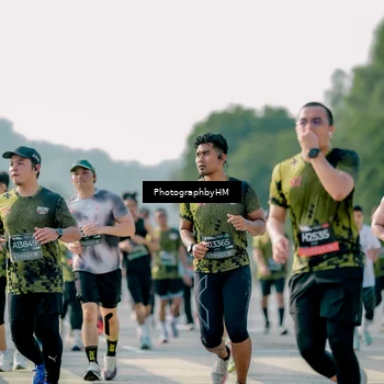 Runner Photo 6493844