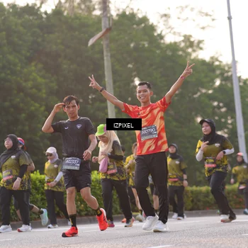 Runner Photo 6493868
