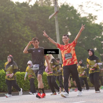 Runner Photo 6493893