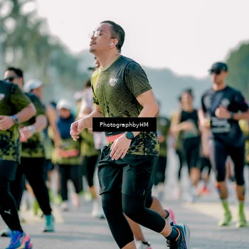 Runner Photo 6493912