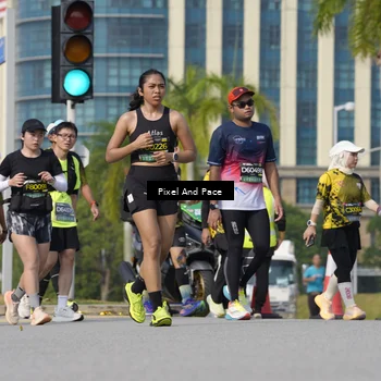 Runner Photo 6493927