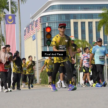 Runner Photo 6493928