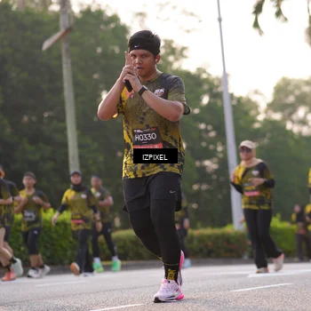 Runner Photo 6493933