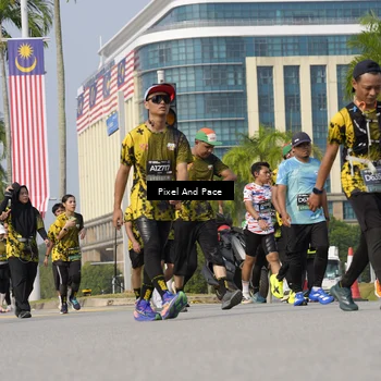 Runner Photo 6493948