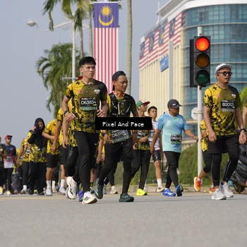 Runner Photo 6493995