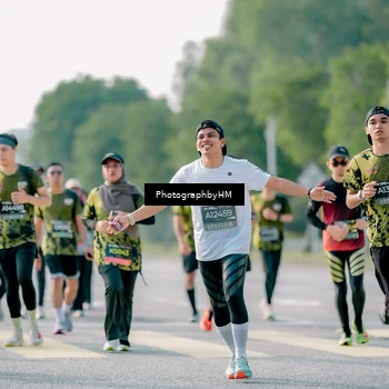 Runner Photo 6494005