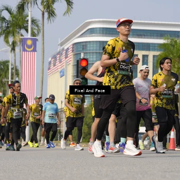 Runner Photo 6494009