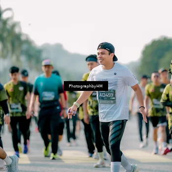 Runner Photo 6494034