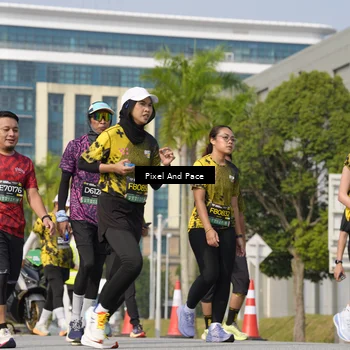 Runner Photo 6494036