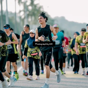 Runner Photo 6494037