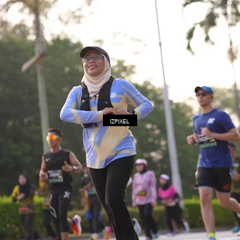 Runner Photo 6494048