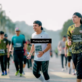 Runner Photo 6494051
