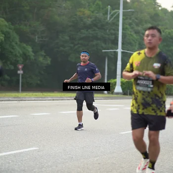 Runner Photo 6494062