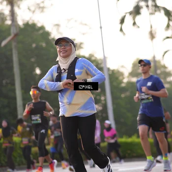 Runner Photo 6494063