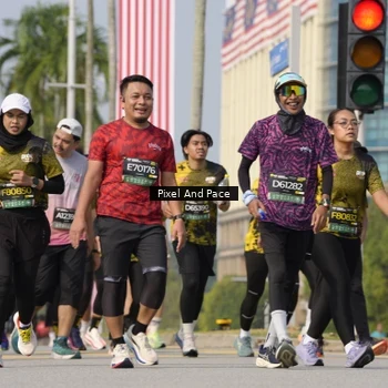 Runner Photo 6494078