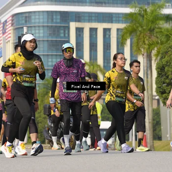 Runner Photo 6494088