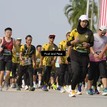 Runner Photo 6494099