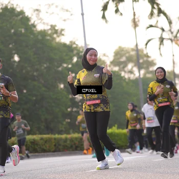 Runner Photo 6494107