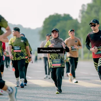 Runner Photo 6494113