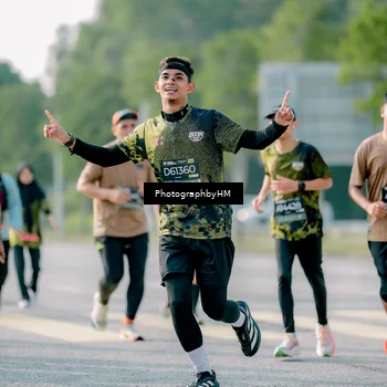Runner Photo 6494127