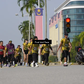 Runner Photo 6494139