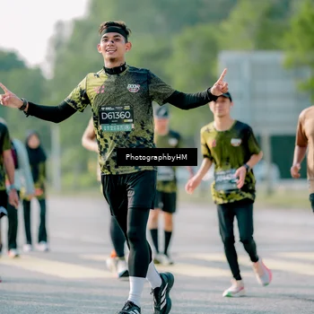 Runner Photo 6494141