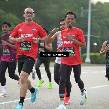 Runner Photo 6494150