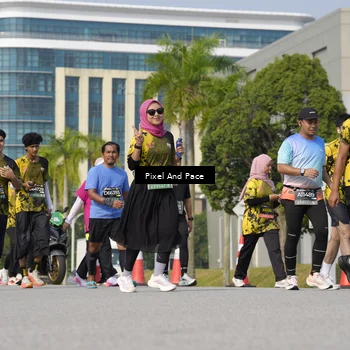 Runner Photo 6494167