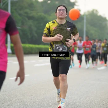 Runner Photo 6494171