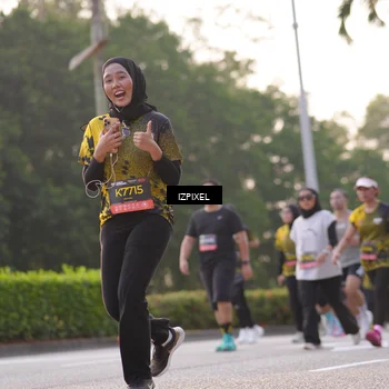 Runner Photo 6494180