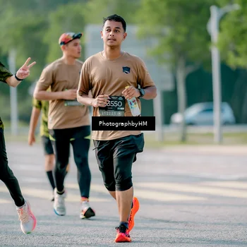 Runner Photo 6494187