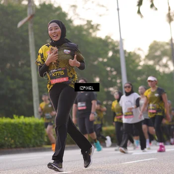 Runner Photo 6494192