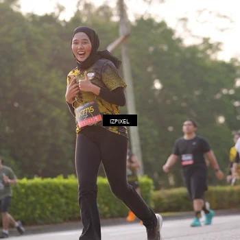 Runner Photo 6494195