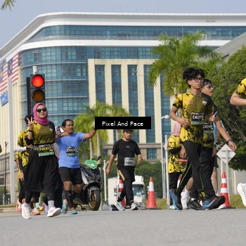 Runner Photo 6494204