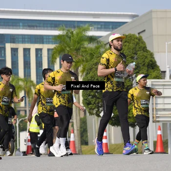 Runner Photo 6494206