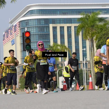 Runner Photo 6494220