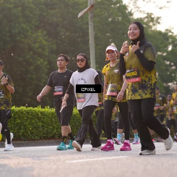 Runner Photo 6494229