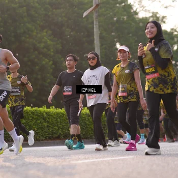 Runner Photo 6494233